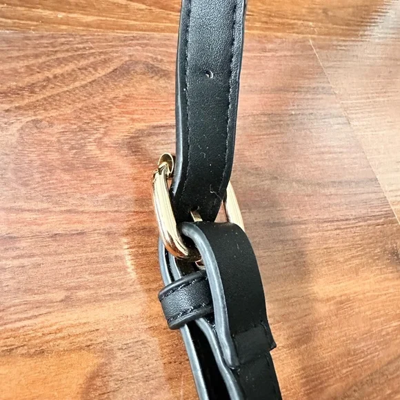 Purse - Picture 4 of 7